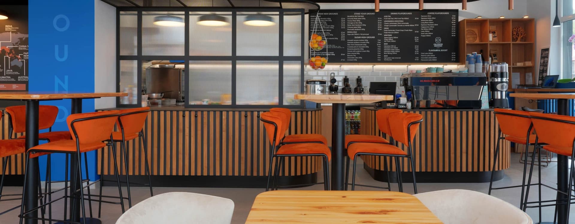 Chi Cafe - Interior design view 3