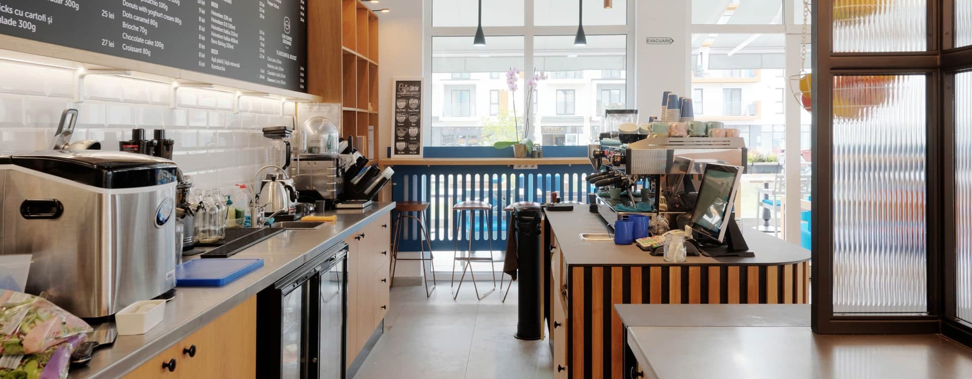 Chi Cafe - Material combinations