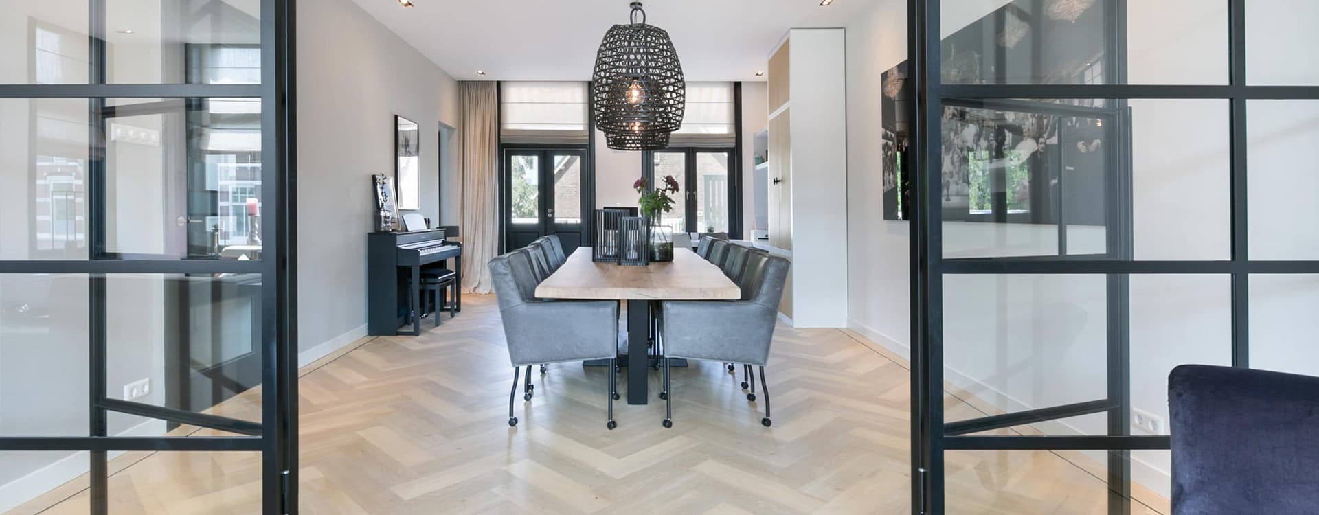 Private Home for Dennis & Mabel - Elegant details