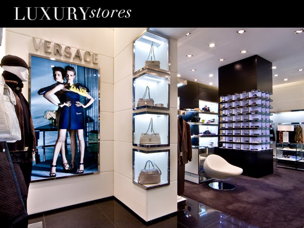 Luxury Store Design 9