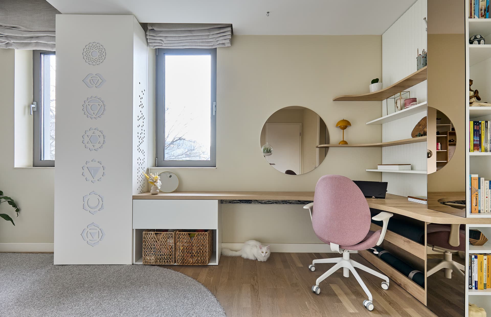 Yoga and Office - Interior view 2