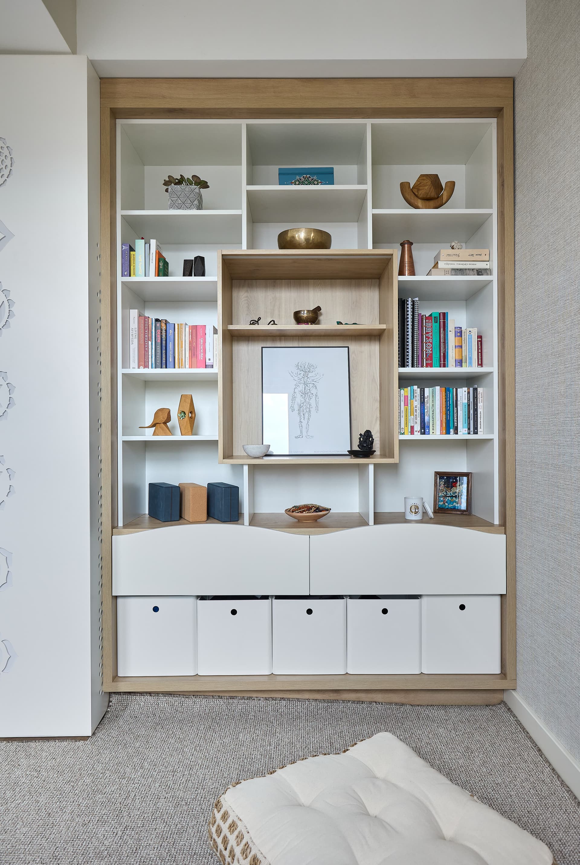 Yoga and Office - Interior view 3