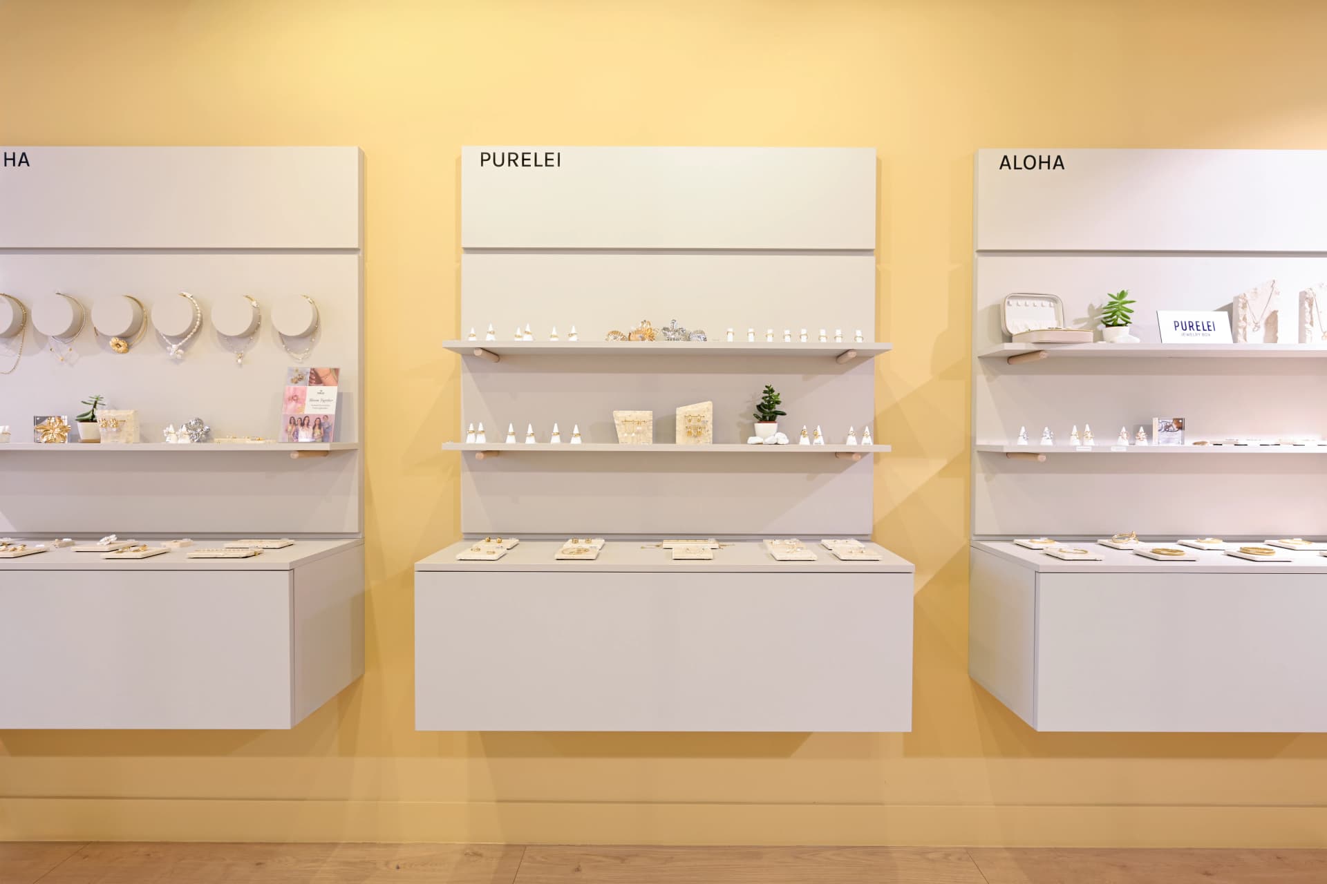 PURELEI store — _EWP7393