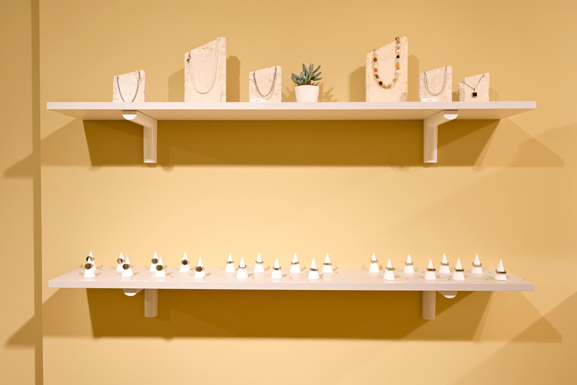 PURELEI store — _EWP7403