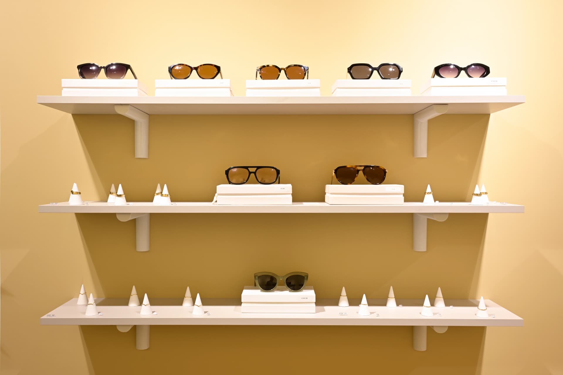 PURELEI store — _EWP7462