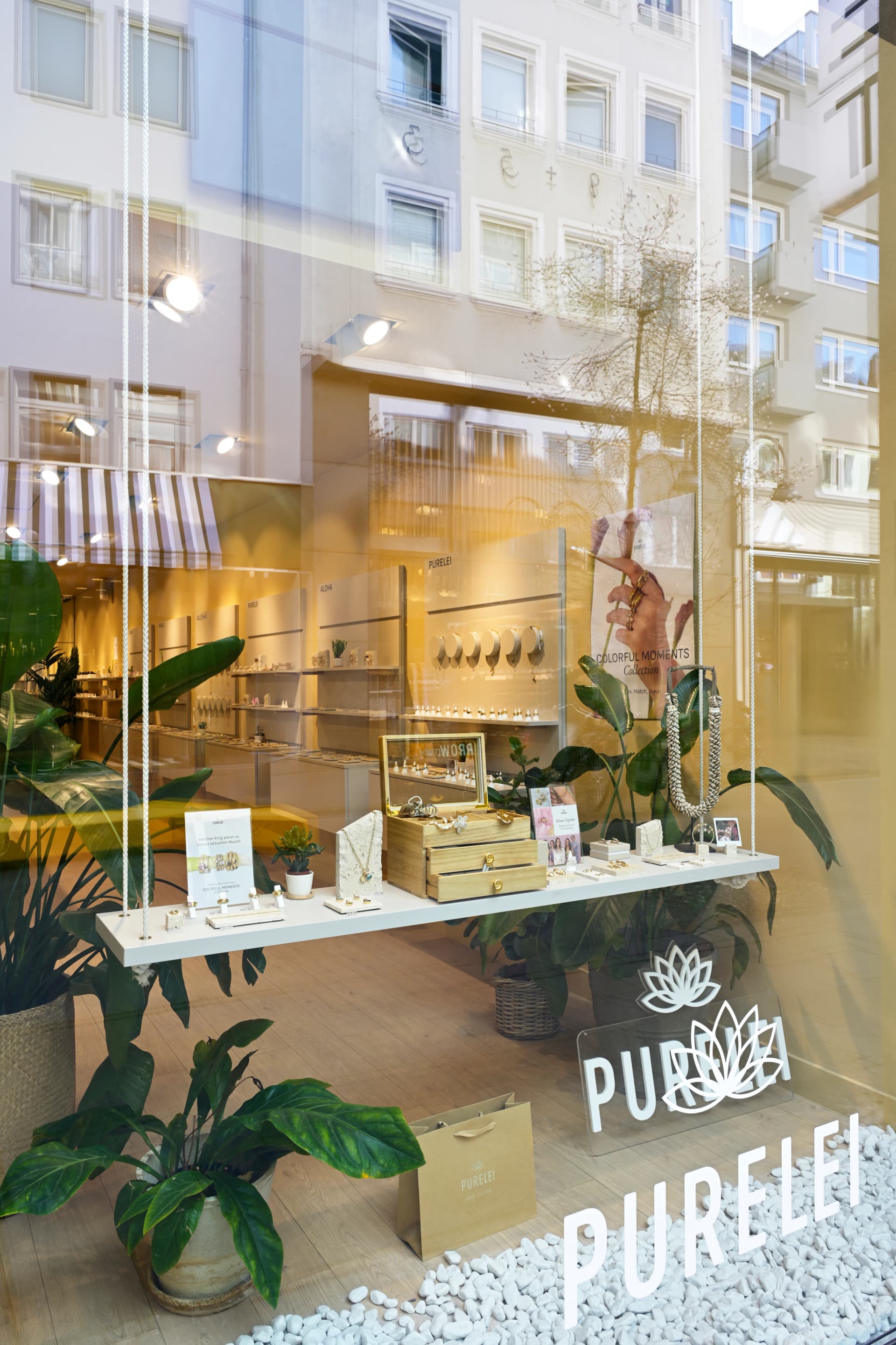 PURELEI store — _EWP7492