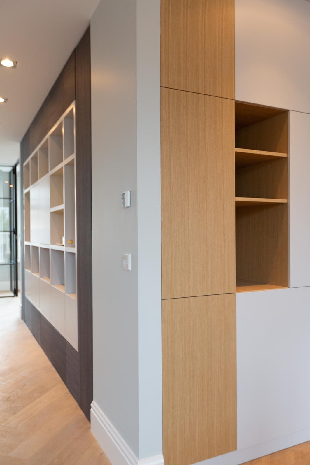 Suriname Apartments - Custom wardrobe