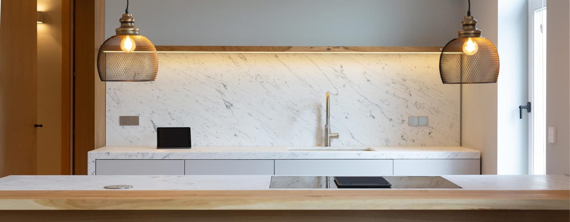 Suriname Apartments - Kitchen island