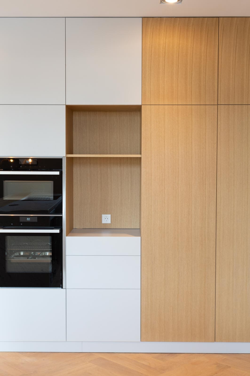 Suriname Apartments - LED lighting