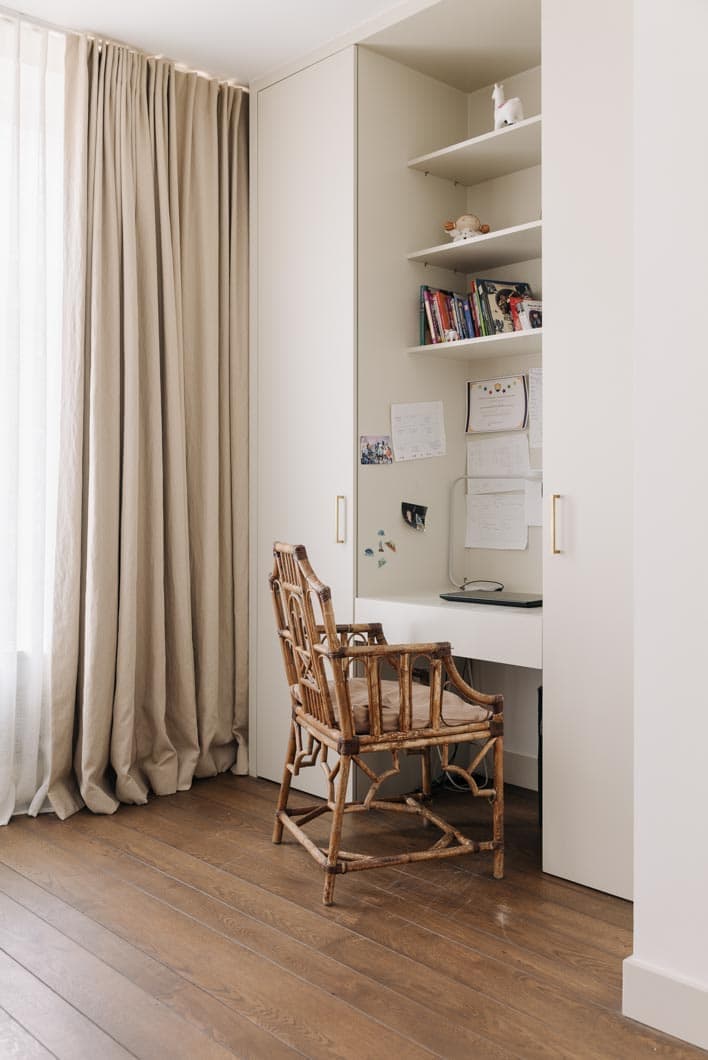 Susan and Cyril Apartment - Interior view 27