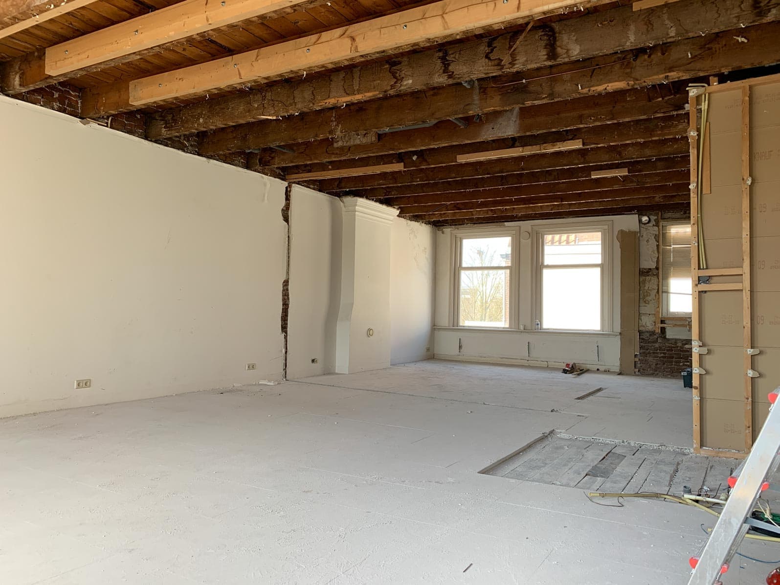 Before renovation - Main area