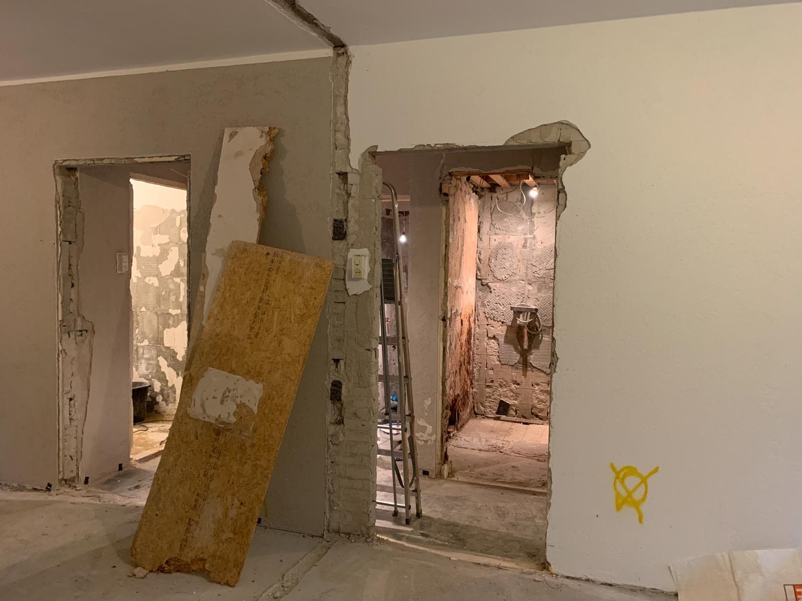 Before renovation - Room 2