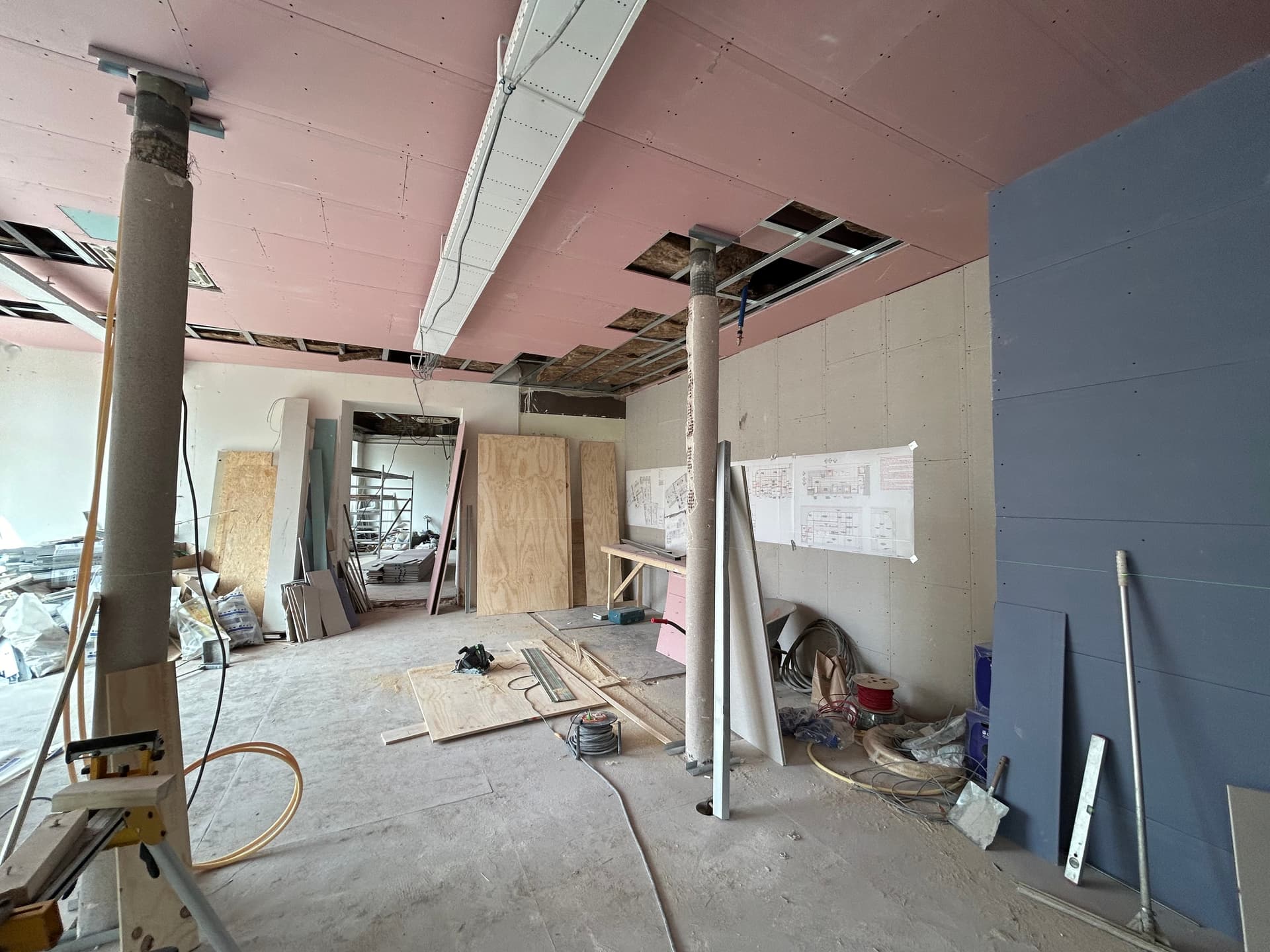 Before - Unusual Spaces main Utrecht zone transformed from shell-stage fit-out into a finished collaborative interior