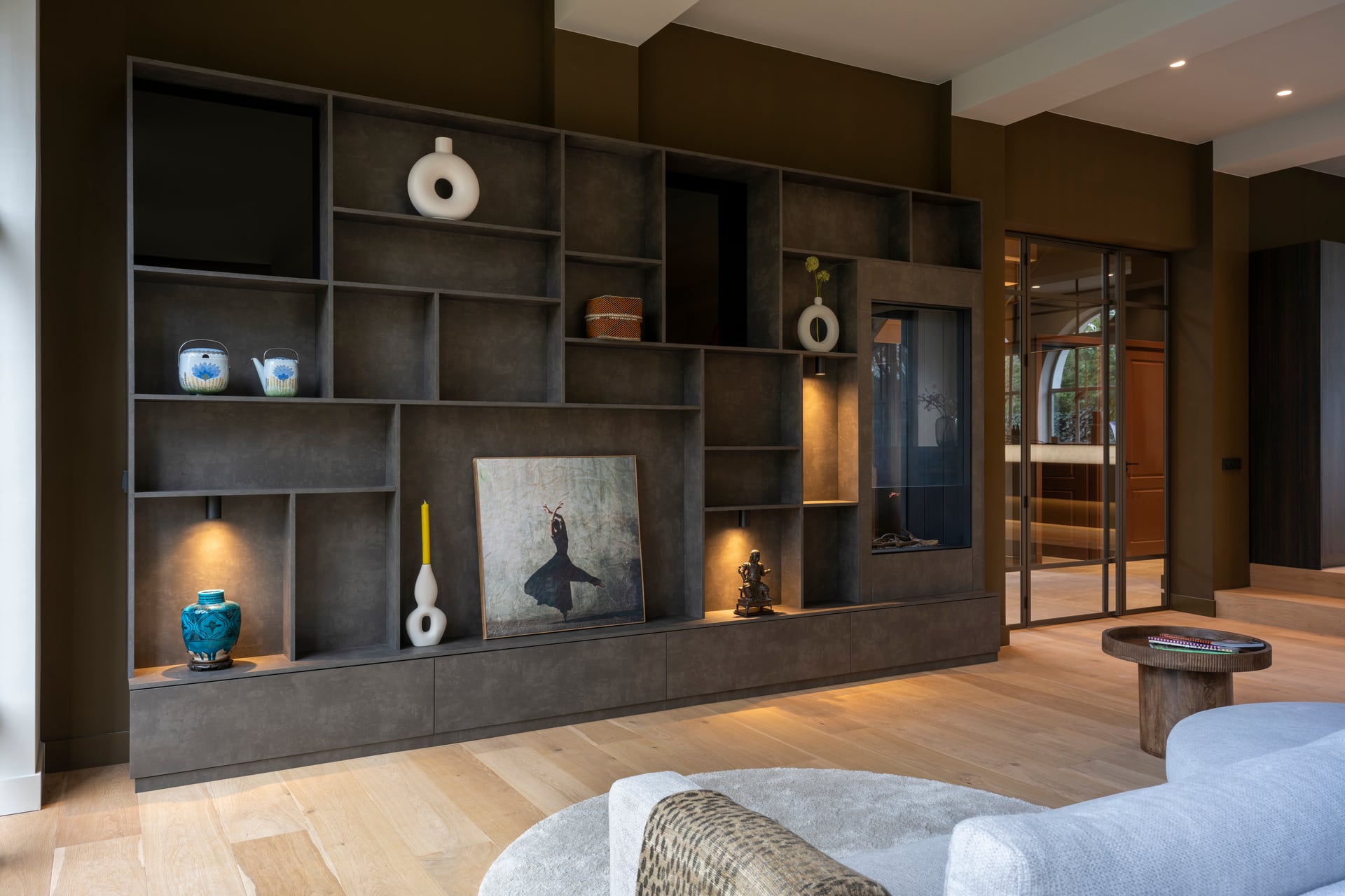 Wassenaar Plan 2000 - Walk-in wardrobe with custom shelving