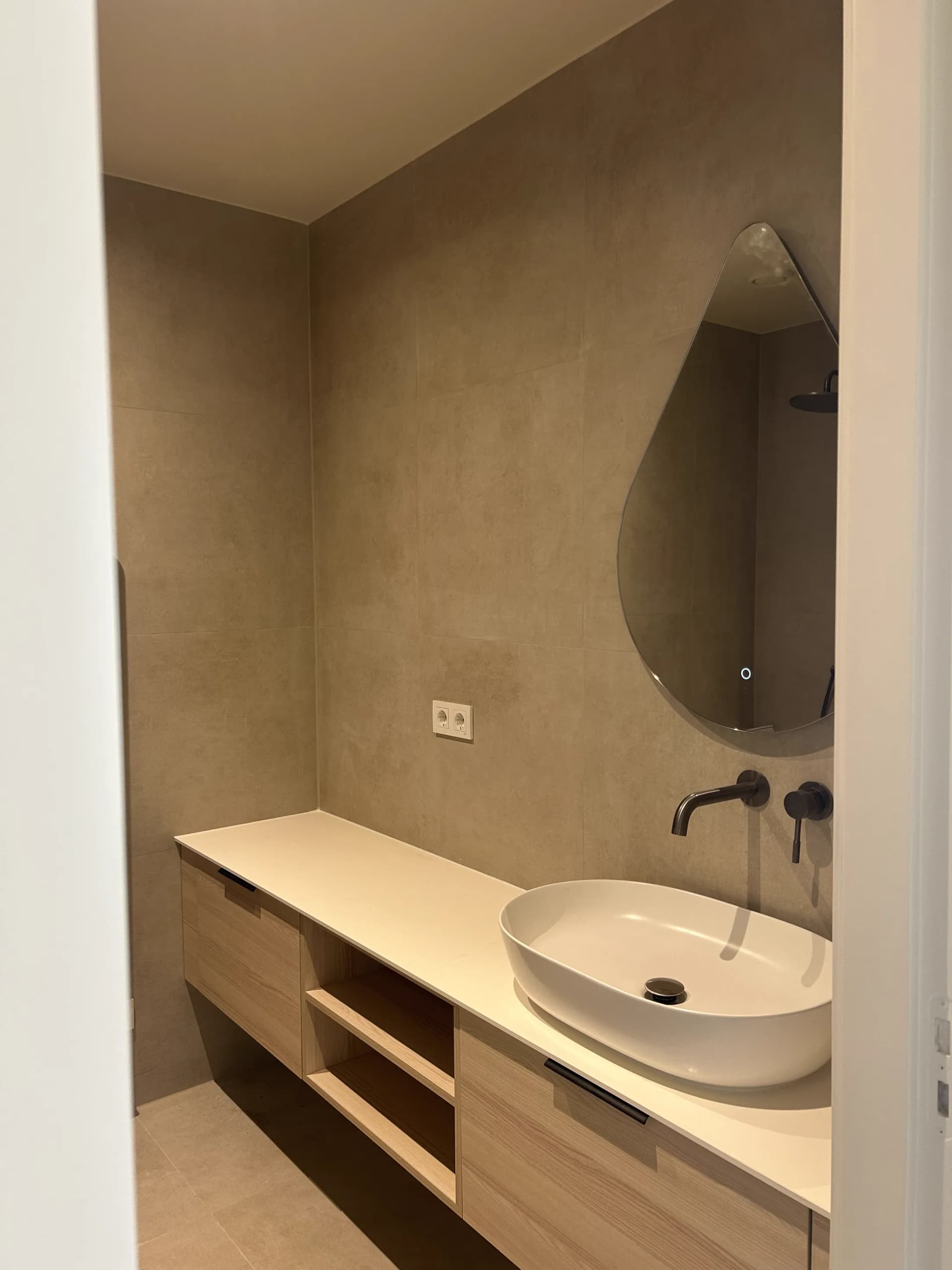 New bathroom in the Amsterdam duplex transformation